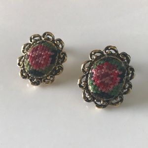 Vintage Embroidered Clip On Earrings 🎉